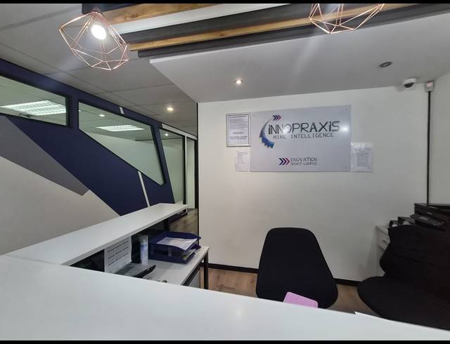 609M² OFFICE TO LET IN HALFWAY GARDENS